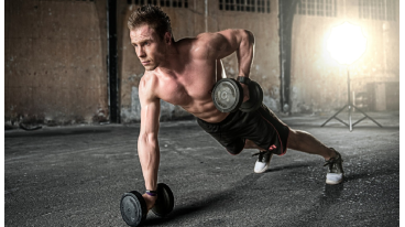 Jakie odżywki na masę mięśniową - na czym warto się skupić?