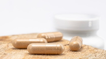 Czym są adaptogeny, jak działają i kiedy warto je stosować?